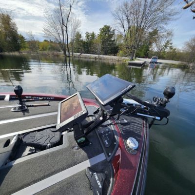 Raised Livescope Bracket